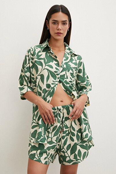 TRENDQUEL Set de pantaloni scurți cu model de frunze verde