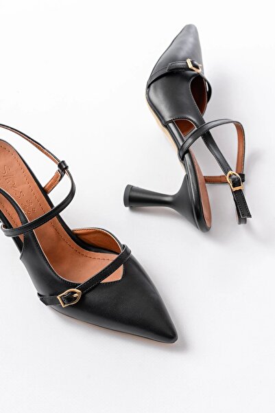 No8 Home K-6722 Black Leather Buckle Detailed Pointed Toe Women's Shoes