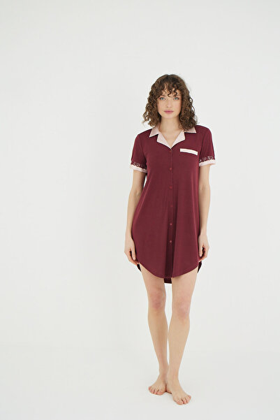İPEKTENİM Асиметричний нічний халат з атласними деталями та ґудзиками