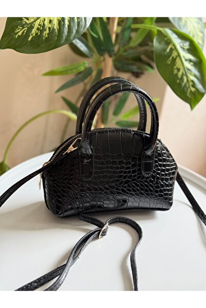 Bagnest حقيبة يد نسائية لامعة صغيرة بنمط تمساح وحزام طويل