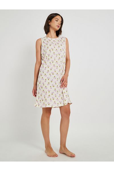 Styli Printed Round Neck Sleeveless Nightdress