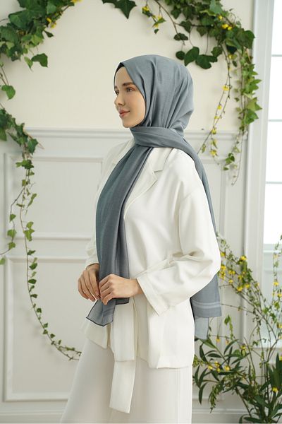 ARMANDA Princess Series Frameworked Solid Pattern Shawl