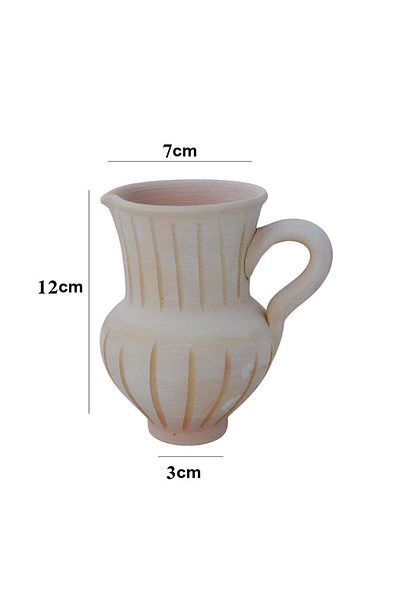 Generic A creative masterpiece of pottery