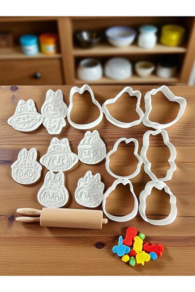 tekmation مجموعة كوكيز لابوبو، مجموعة من 7 قوالب عجين للعب، قالب عجين مع أجهز...