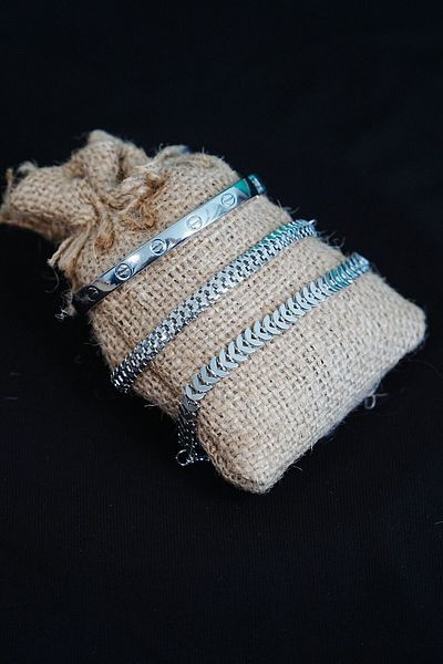 Wovna Combination Bracelet Silver Fishbone Caterpillar and Flat Velcro Model 3 Pieces at a Time