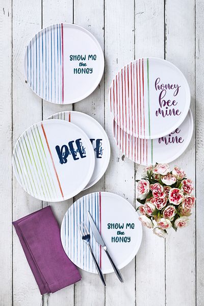 Fecra Text 6 Piece Cake Plate Set