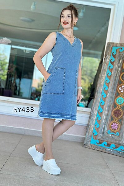 İnce Topuk V Yaka Sıfır Kol Kot Elbise 5y433