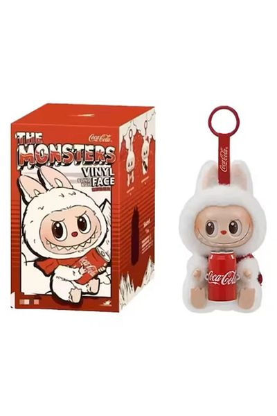 victiny Figurina LaBubu – personaj Happy Factor (alb), Colectia Coca Cola