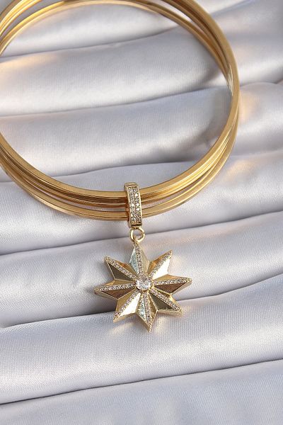 Skygo Star Ajda Charm with Brass Zirconia - Gold Color, Tj-Bc1001