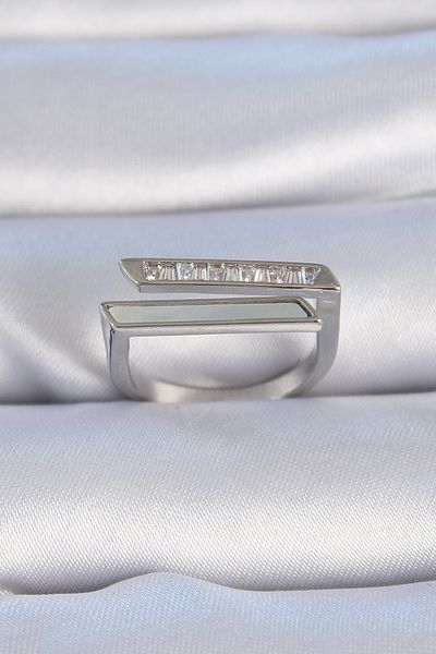 Skygo White Zircon Stone Brass Silver Women's Ring - Tj-Byk3349