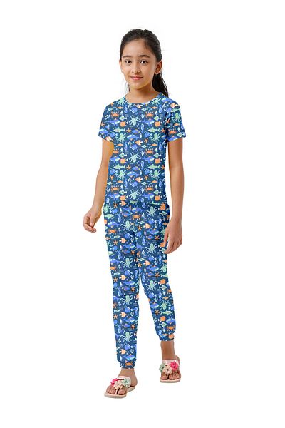 LAUREN SMITH Kids Boys' 100% Cotton Loungewear Set –Trendy Top and Pajama Bottom with Playful Prints