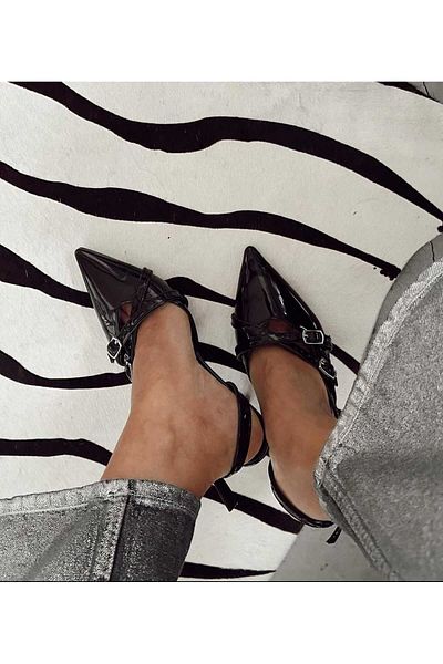 moda gim Female Black Patent Leather Stiletto Side Cif Buckle Stylish