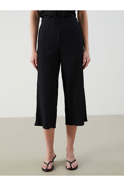 LC Waikiki Black Textured Women's Capri with Elastic Waist