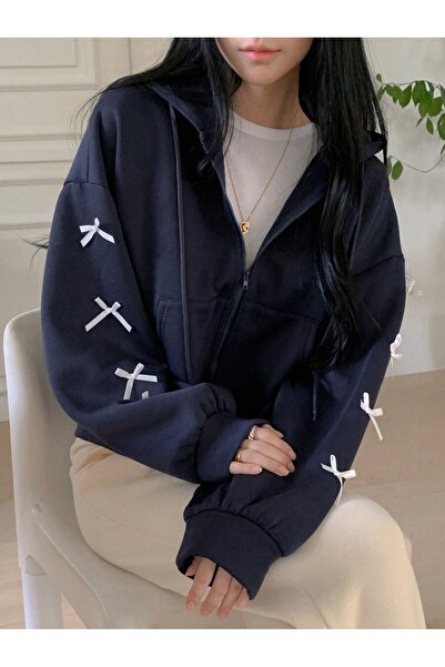 MOONBULL Kadın Kolları Fiyonklu Detaylı Kapüşonlu Fermuarlı Crop Sweatshirt