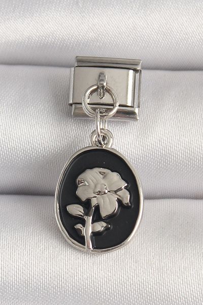 Skygo 316L Silver Color Steel Flower Embroidered Black Portrait Nomination Charm