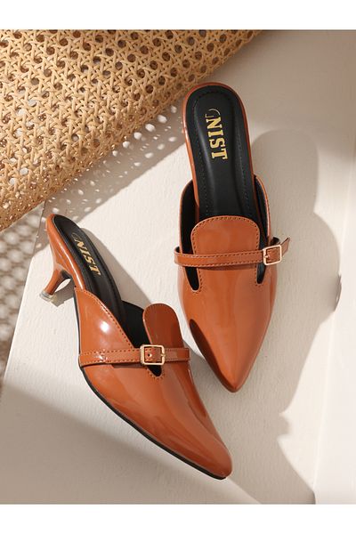 GNIST By Styli Buckle Detail Pointed Toe Kitten Heel Mules