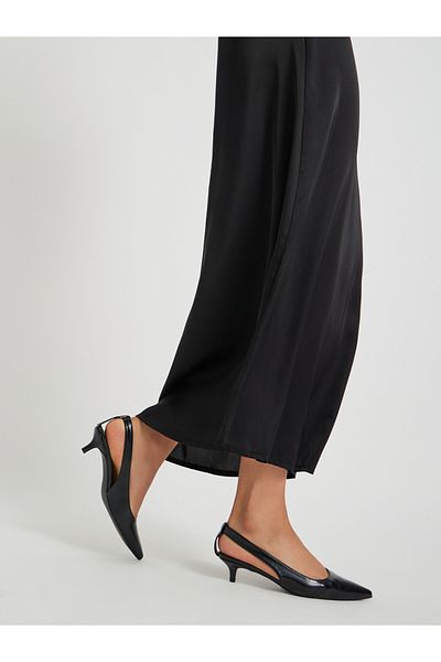 Styli Plain Pointed Toe Kitten Heel Slingback Shoes