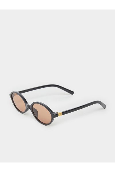Styli Solid Lens Saddle Nose Oval Sunglasses