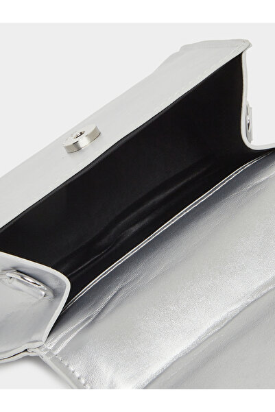 Styli Girls Metallic Design Bow Detail Handbag with Top Handle