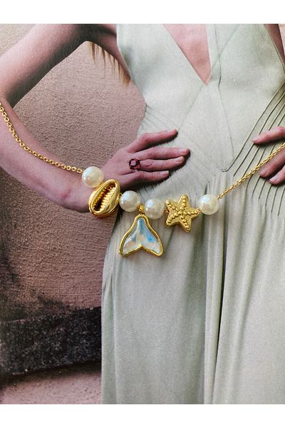 Pinery Jewels Mermaid Star Shell Summer Women's Necklace – Modern and Stylish Design