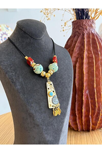 OLEN Etnik Desenli Seramik Boncuklu Altın Renk Kolye