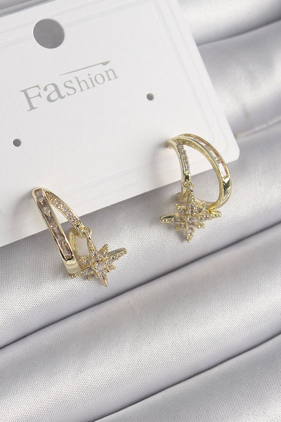 Belle Fusion أقراط نسائية من BFS مصنوعة من النحاس باللون الذهبي وحجر الزركون ...