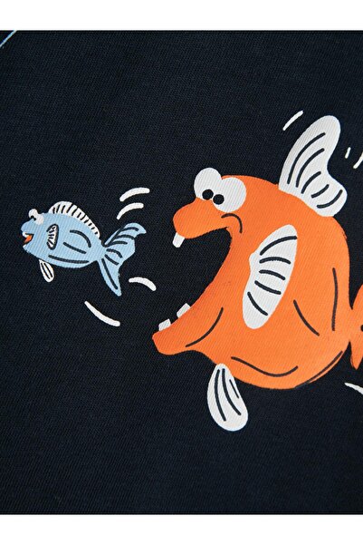 name ıt Футболка Lacivert