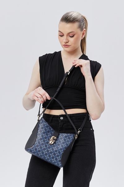 Cacharel Kdın Cross Hand and Shoulder Bag