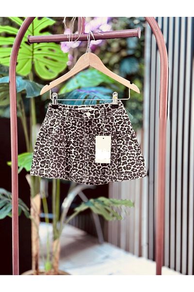 Alvadonna Leopard Skirt Suit