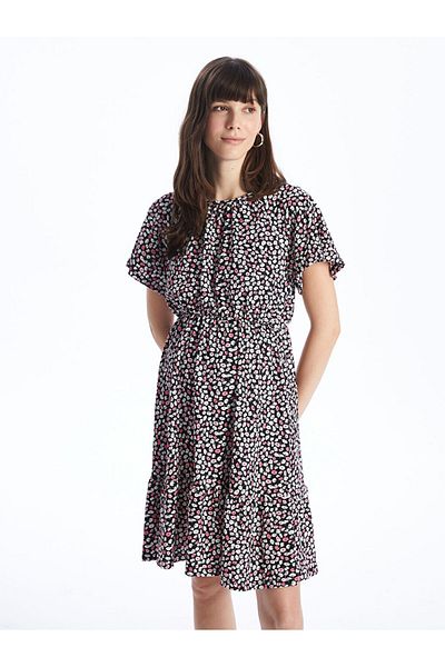 LC Waikiki LCW Crew Neck Pattern Short Sleeve Maternity Dress