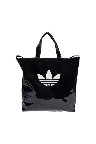 adidas Pantaloni scurți negri Adıcolor Sh Jy2542