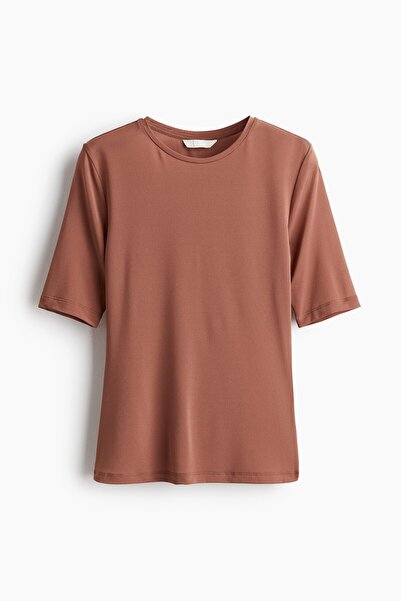H&M Bedene Oturan Tişört