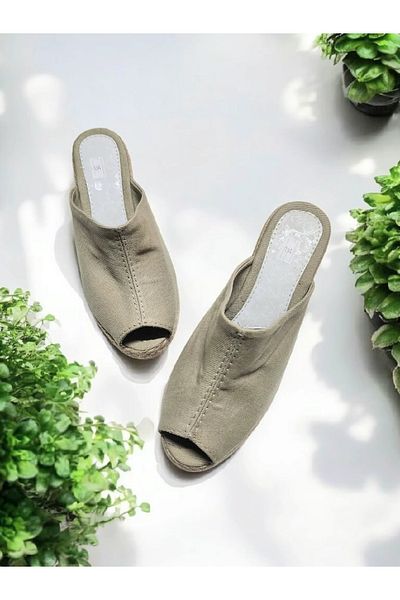 GokceKundura06 Straw slippers