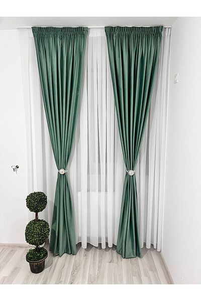 Metropolitan Concept Set Of Two Ronda Velvet Curtains, Mint Green, Worked On 10 Cm Wide Pleats, 2x150x250 Cm