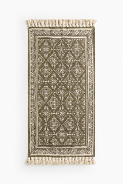 H&M Püsküllü ve Desenli Kilim