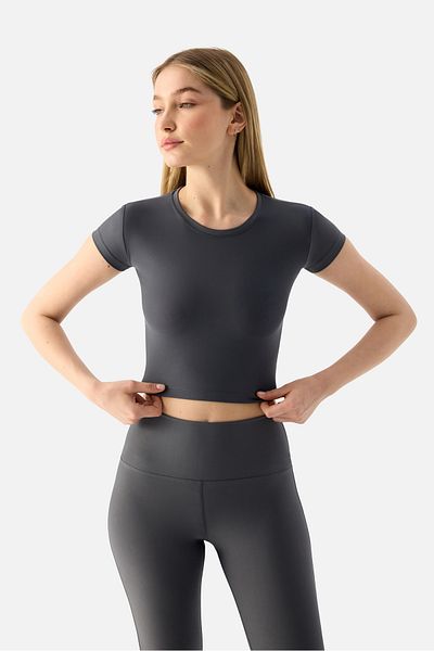 Superstacy Melina Short Sleeve Smoked Crop Top