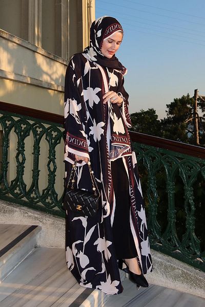 carell Tuğba Arslanbaş Aydın's Choice Azelina Black Flush Abaya