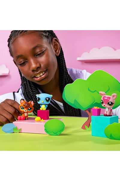 Littlest Pet Shop Lps Minis Series 3 Forest Pets 3-Piece Figure Pack - ( # 157 Owls, # 158 Deer and # 159 Fox)