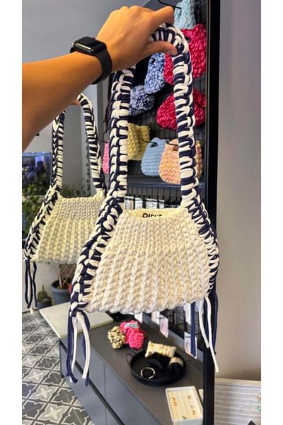 Qielle Blue White Tassel Detailed Shoulder Bag