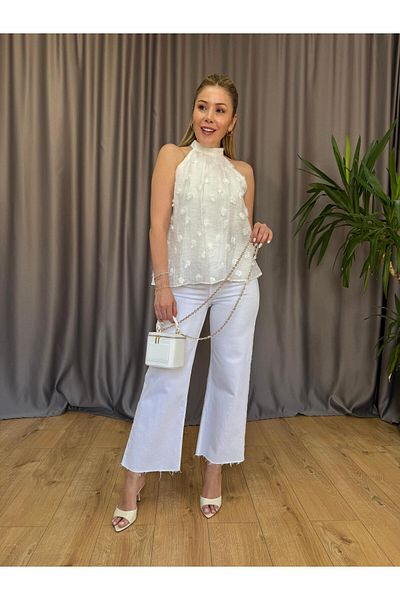 Size Özgü Ecru Floral Detailed Halter Neck Blouse