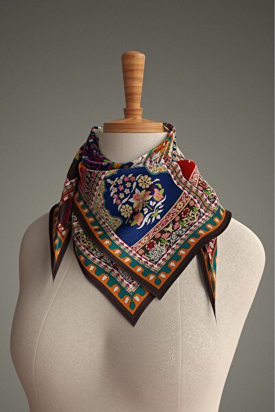 Levidor Φουλάρι με μοτίβο αρχαίας εποχής με αστραφτερό κρύσταλλο