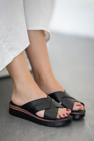 Parponi Prague Women's Genuine Leather Slippers Black