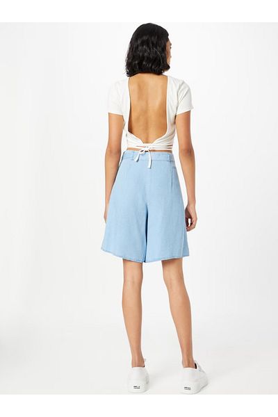 Vero Moda - LILIANA pleated shorts