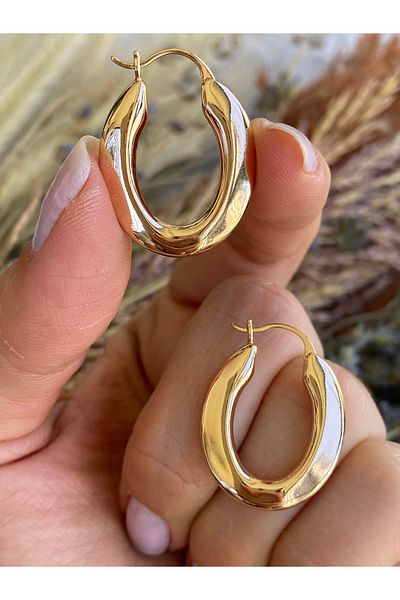 Lucios Oval Small Size Hhoop Earring with Golden Craftsmanship