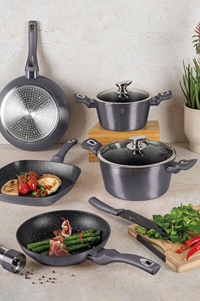 Berlinger Haus Pánev, 24 cm 4,8 cm 1,7 l - kovaný hliník, na bázi turbo indukce, kovová tmavě šedá