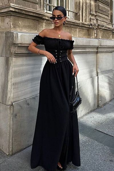 Trendyol Collection Μαύρο γιακά Carmen Νυχτερινό φόρεμα αποφοίτησης πειρατικό TPRSS25AE00133