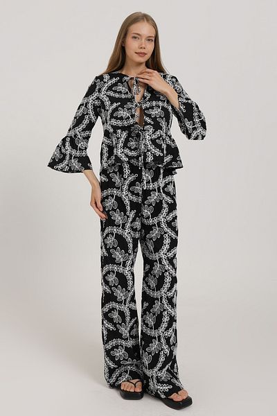 Trendyol Collection Black Embroidered Wide Leg Pants Twoss25Pl00129