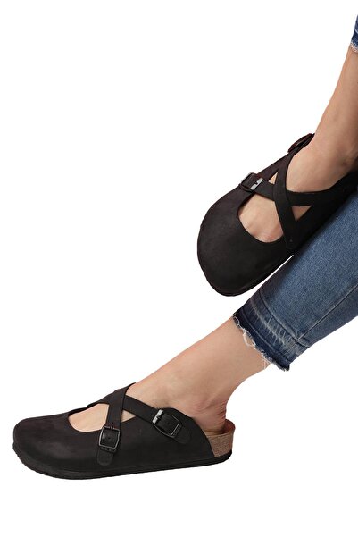 Bequemere شبشب نسائي من الجلد الطبيعي من Nilda Cork موديل مغلق لتقويم العظام