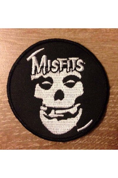 Generic Brand رقعة مطرزة من Misfits