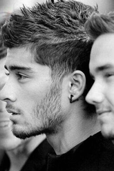 VipBT Unisex Siyah Triangle 3 Kenar Titanyum Çelik Çift Küpe